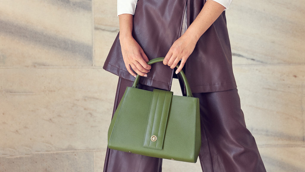 Designer green leather handbag, women interchangeable leather bag, women work bags, minimalist fashion bag, Fall and Winter bags, Fall 2025 fashion, designer shoulder bag, women's new handbags, Tomoli Briffani Lean handbag in olive green