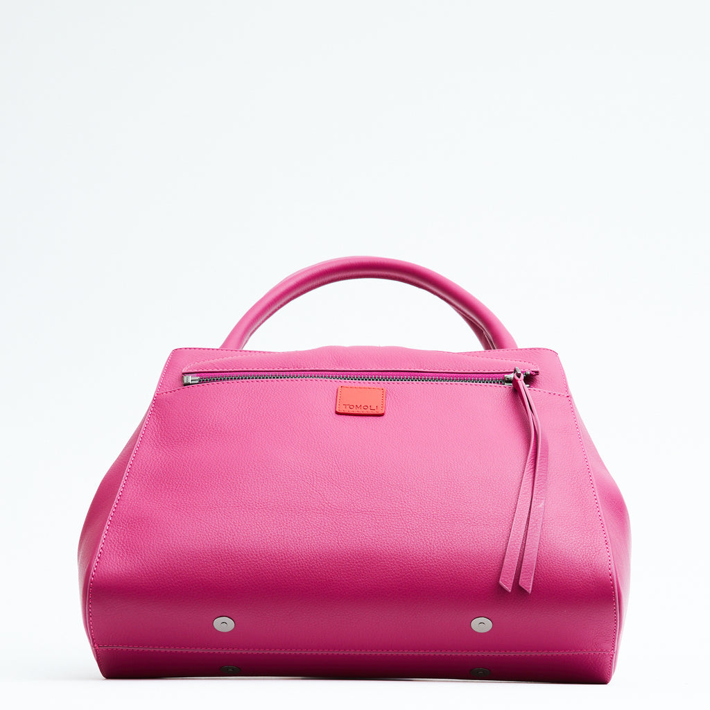 Designer pink leather handbag, women interchangeable leather bag, fuchsia leather purse, women work bags, minimalist fashion bag, Fall and Winter bags, Fall 2025 fashion, designer shoulder bag, women's new handbags, Tomoli Briffani Lean handbag in fuchsia rose pink
