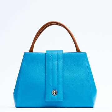 Designer turquoise blue leather handbag, women interchangeable leather bag, turquoise blue leather purse, women work bags, minimalist fashion bag, Fall and Winter bags, Fall 2025 fashion, designer shoulder bag, women's new handbags, Tomoli Briffani Lean handbag in sky blue